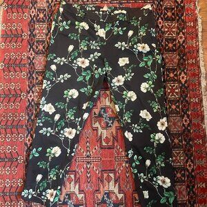 Floral crop slim straight slacks